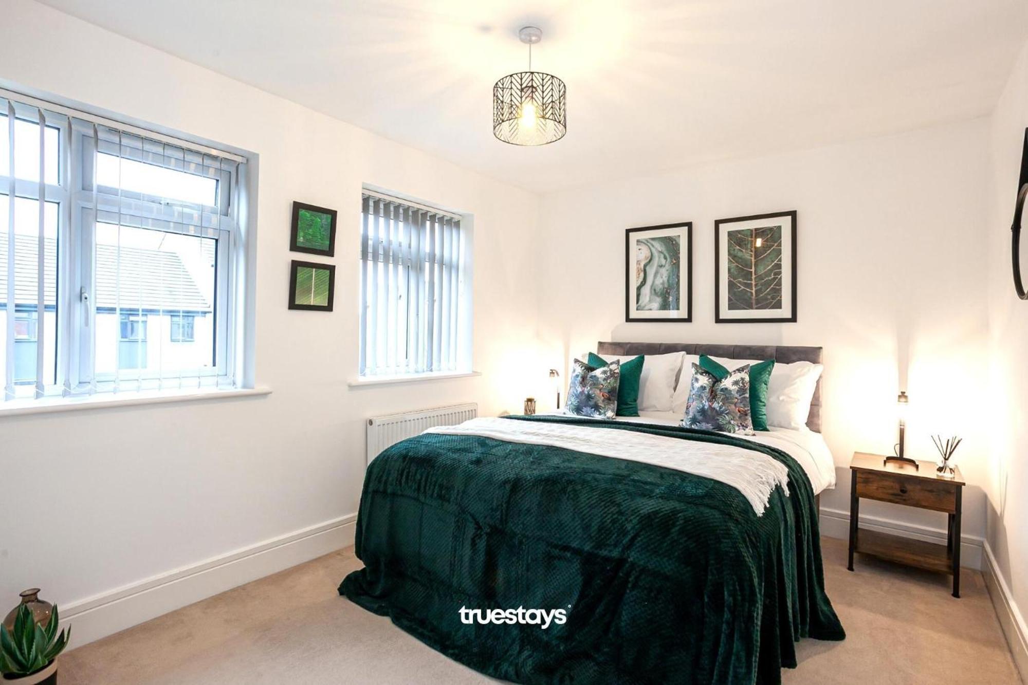 Ambassador House By Truestays - Luxury 4 Bedroom House In Stoke-On-Trent Etruria Экстерьер фото