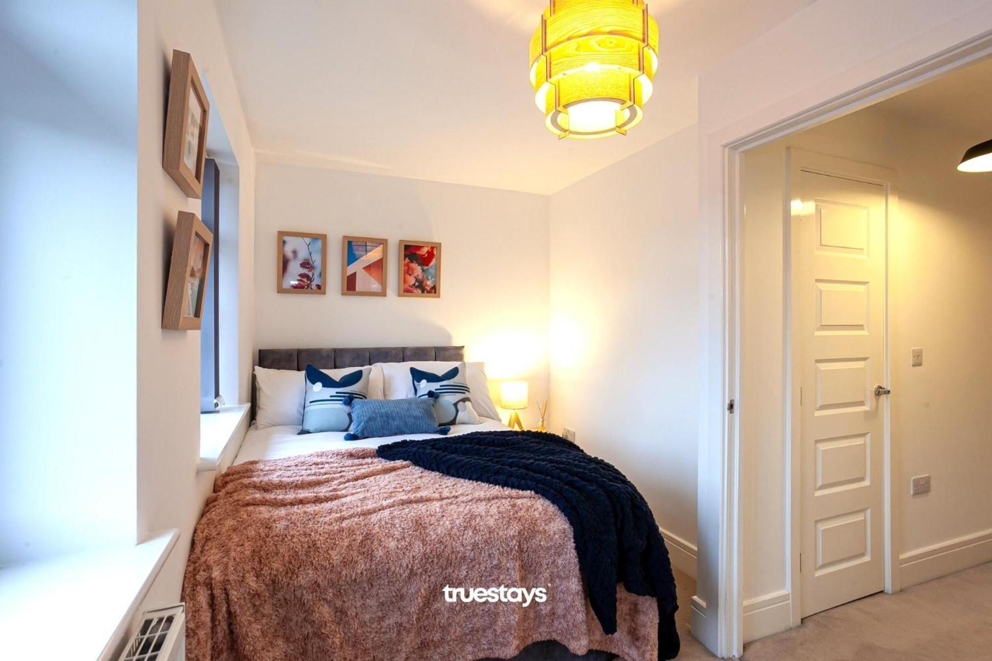 Ambassador House By Truestays - Luxury 4 Bedroom House In Stoke-On-Trent Etruria Экстерьер фото