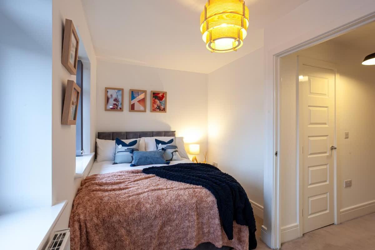 Ambassador House By Truestays - Luxury 4 Bedroom House In Stoke-On-Trent Etruria Экстерьер фото